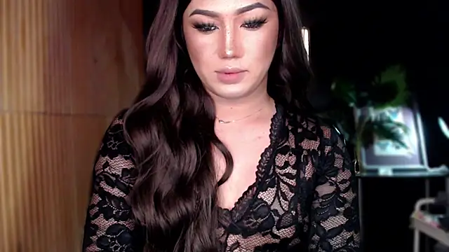 Snapshot of Felina_felicia chatting on February 2, 7:04 pm Felina felicia online show from February 2, 7:04 pm