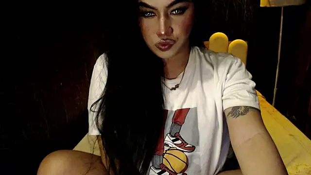 Snapshot of Felina_felicia chatting on March 7, 6:05 pm Felina felicia online show from March 7, 6:05 pm