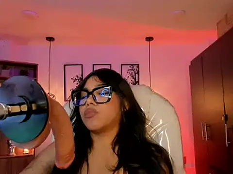 Snapshot of Olivia_ds chatting on January 28, 7:22 am Olivia ds online show from January 28, 7:22 am