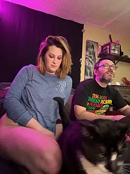 Mallorykoxx69 online show from December 8, 8:30 am