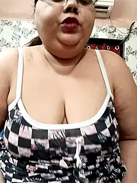 Snapshot of Hotchubby009 chatting on March 10, 4:35 pm Hotchubby009 online show from March 10, 4:35 pm