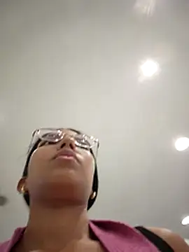 SheenaBrooke online show from February 3, 6:40 am