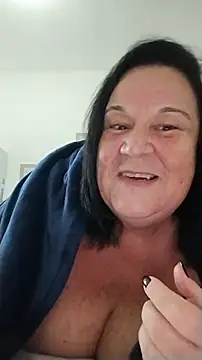 Snapshot of Yaya_Mineira chatting on June 11, 6:28 pm Yaya Mineira online show from June 11, 6:28 pm