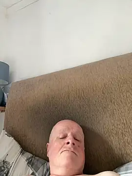 Snapshot of locallad88 chatting on October 26, 11:49 am locallad88 online show from October 26, 11:49 am