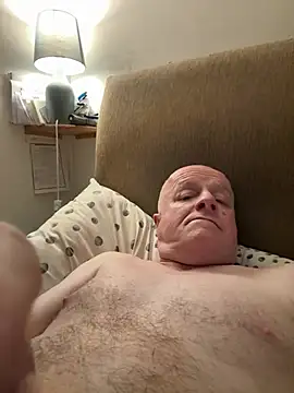 locallad88 online show from July 4, 11:22 pm