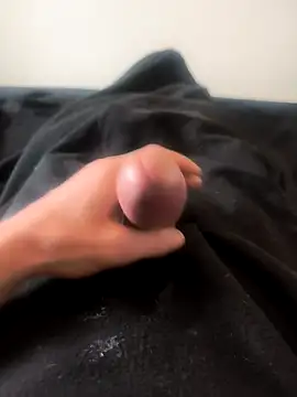 Snapshot of Koudy1 chatting on February 5, 8:08 am Koudy1 online show from February 5, 8:08 am