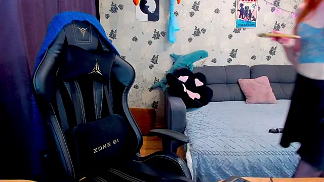 Snapshot of lakmsrrrmrrr chatting on March 6, 9:25 am lakmsrrrmrrr online show from March 6, 9:25 am