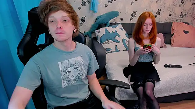 Snapshot of lakmsrrrmrrr chatting on October 9, 10:02 am lakmsrrrmrrr online show from October 9, 10:02 am