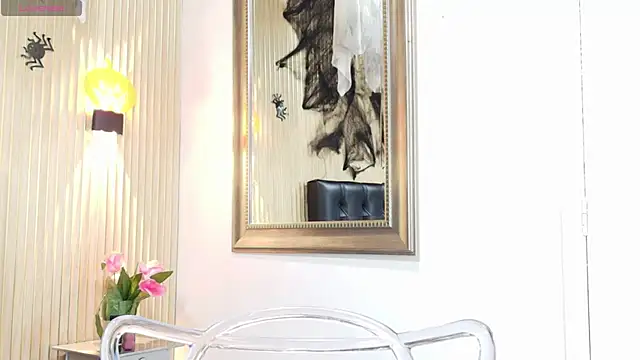 Snapshot of _Valeria_Brown chatting on October 10, 9:03 pm Valeria Brown online show from October 10, 9:03 pm