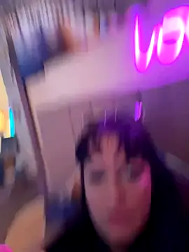 Snapshot of Lolaley2 chatting on December 3, 9:51 am Lolaley2 online show from December 3, 9:51 am