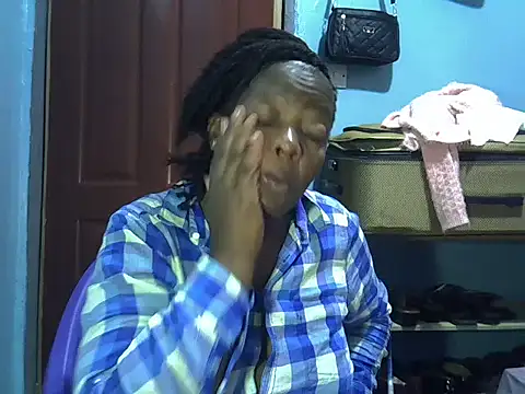 Ebonyceline online show from May 6, 1:03 am