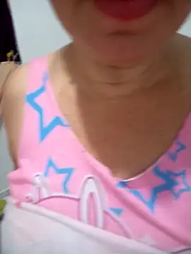 Snapshot of CASADASIGILO2 chatting on November 8, 10:41 pm CASADASIGILO2 online show from November 8, 10:41 pm