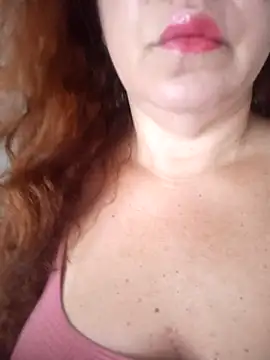 Snapshot of CASADASIGILO2 chatting on November 19, 3:45 pm CASADASIGILO2 online show from November 19, 3:45 pm