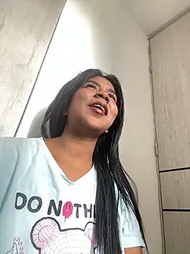 CuteEbony1 online show from October 6, 4:59 pm