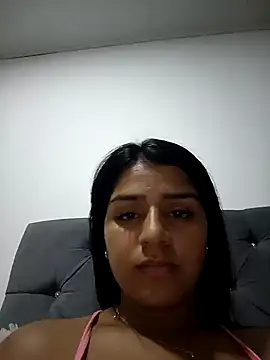 AnnRosse18 online show from January 3, 6:57 pm