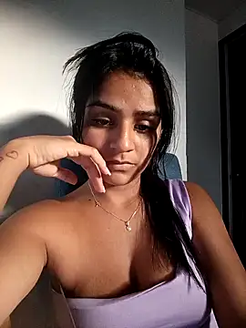 AnnRosse18 online show from February 1, 10:23 pm