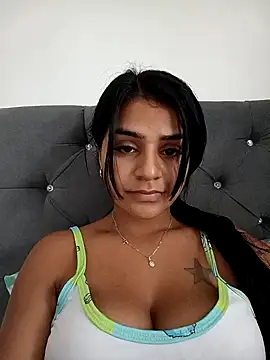 AnnRosse18 online show from February 8, 3:53 pm