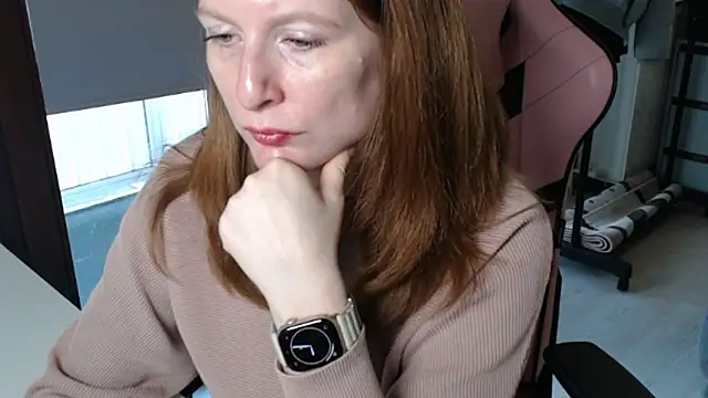 Snapshot of Exotic-Desire chatting on November 11, 8:03 am Exotic-Desire online show from November 11, 8:03 am