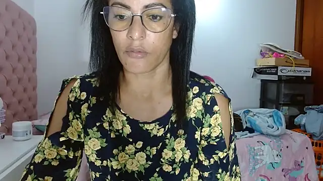 kateleyagrey online show from March 22, 12:46 pm