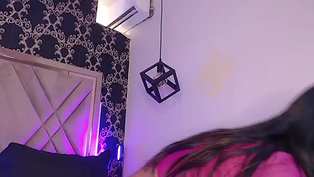 DeniseMoca online show from February 17, 7:31 pm