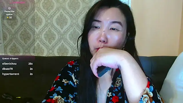 Snapshot of Bet_Lu chatting on December 19, 9:40 am Bet Lu online show from December 19, 9:40 am