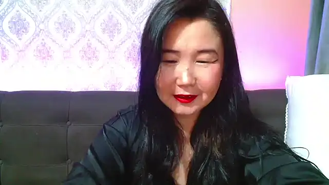 Snapshot of Bet_Lu chatting on January 15, 11:19 pm Bet Lu online show from January 15, 11:19 pm