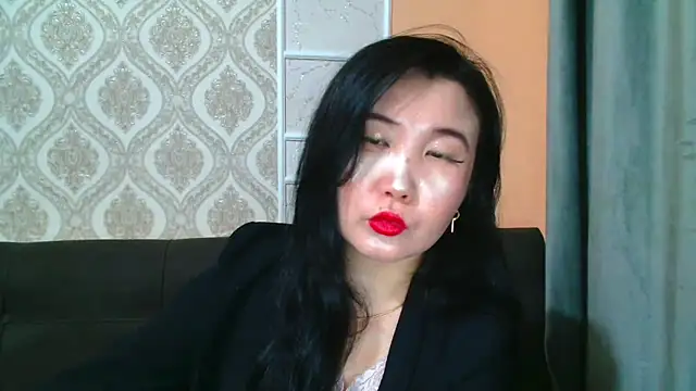 Snapshot of Bet_Lu chatting on January 22, 10:18 am Bet Lu online show from January 22, 10:18 am