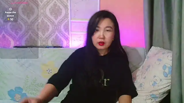 Snapshot of Bet_Lu chatting on March 14, 12:29 pm Bet Lu online show from March 14, 12:29 pm