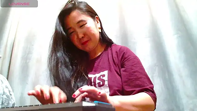 Snapshot of Bet_Lu chatting on March 21, 4:39 am Bet Lu online show from March 21, 4:39 am