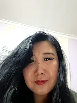 Snapshot of Bet_Lu chatting on May 12, 3:20 pm Bet Lu online show from May 12, 3:20 pm