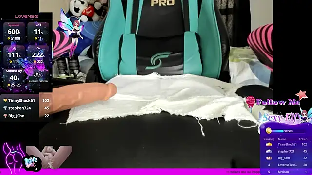 Hot Brunette34 online show from February 9, 10:32 pm