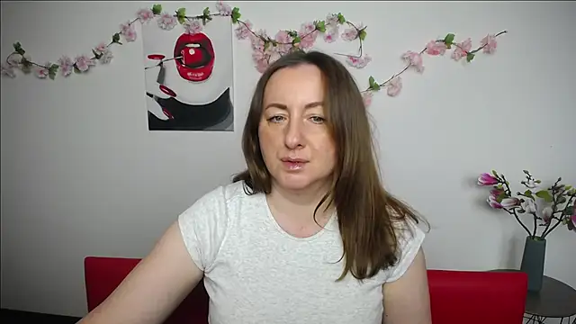 Snapshot of Abby_Taylorr chatting on November 16, 7:25 am Abby Taylorr online show from November 16, 7:25 am