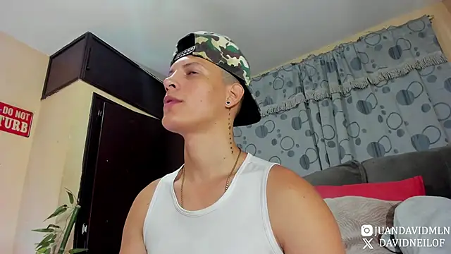 DavidNeill online show from March 5, 11:34 pm