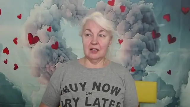 Snapshot of BlondyLeeBest chatting on January 25, 7:18 pm BlondyLeeBest online show from January 25, 7:18 pm