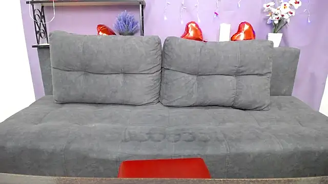 Snapshot of BlondyLeeBest chatting on March 8, 10:24 pm BlondyLeeBest online show from March 8, 10:24 pm