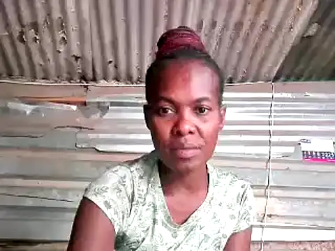 Snapshot of hairybushpussyxx1 chatting on December 13, 2:38 pm hairybushpussyxx1 online show from December 13, 2:38 pm