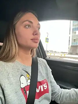 Snapshot of AngelinaMoore chatting on February 25, 3:05 pm AngelinaMoore online show from February 25, 3:05 pm