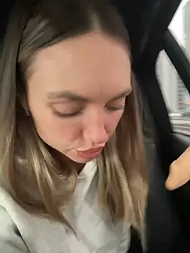 Snapshot of AngelinaMoore chatting on February 28, 11:36 am AngelinaMoore online show from February 28, 11:36 am