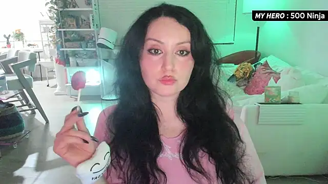 Snapshot of Vesaaa chatting on October 25, 2:30 am Vesaaa online show from October 25, 2:30 am