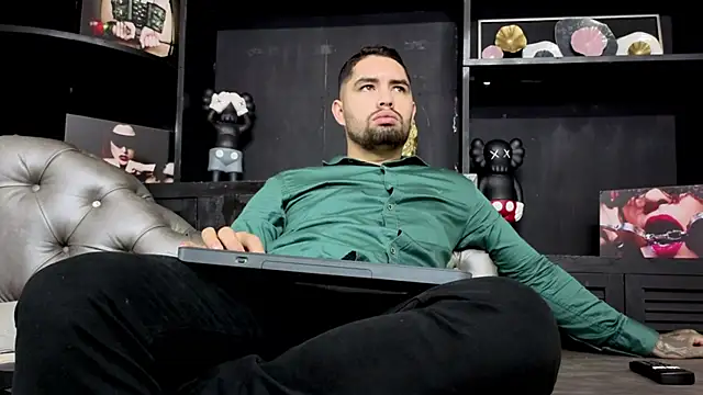 matteosantos online show from November 9, 11:30 am