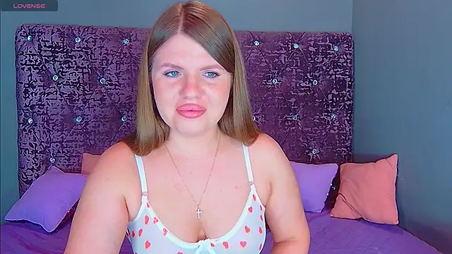 Snapshot of NoraBigAss chatting on February 17, 1:47 am NoraBigAss online show from February 17, 1:47 am