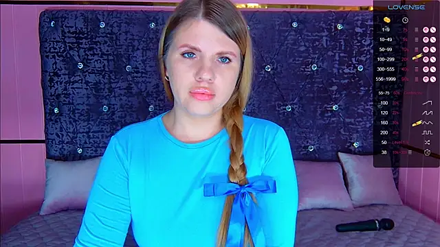 NoraBigAss online show from May 24, 1:43 am