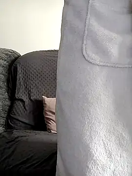 LoGaNfree88 online show from March 21, 3:35 pm