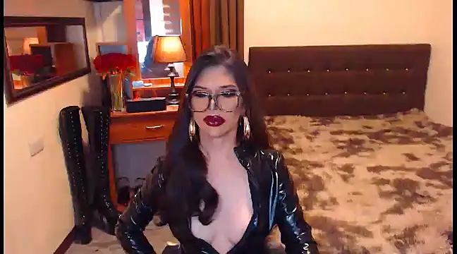 EXTREMELYDOM online show from December 23, 9:05 am