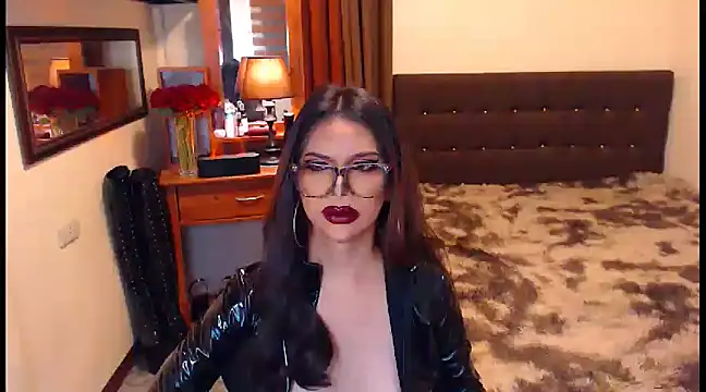 EXTREMELYDOM online show from February 7, 8:44 am