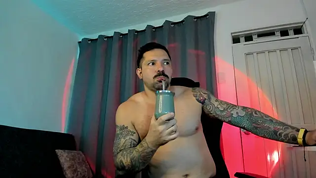 Snapshot of Pierre_Vidal chatting on October 23, 12:54 am Pierre Vidal online show from October 23, 12:54 am