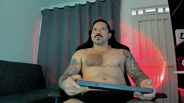 Snapshot of Pierre_Vidal chatting on November 22, 9:14 pm Pierre Vidal online show from November 22, 9:14 pm