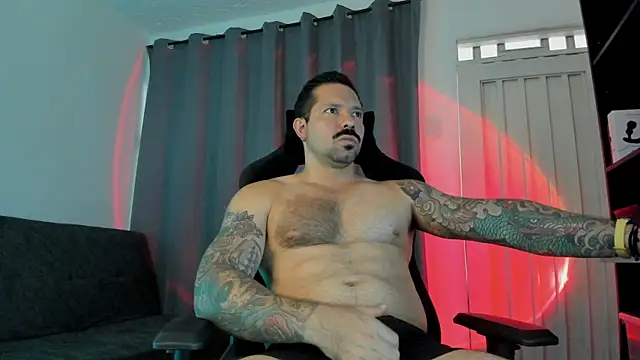 Snapshot of Pierre_Vidal chatting on November 25, 8:42 pm Pierre Vidal online show from November 25, 8:42 pm