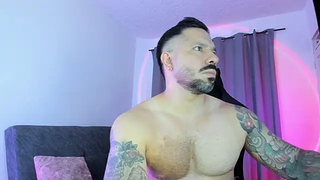 Pierre Vidal online show from June 8, 1:39 am