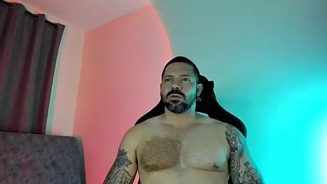 Pierre Vidal online show from August 9, 1:40 am